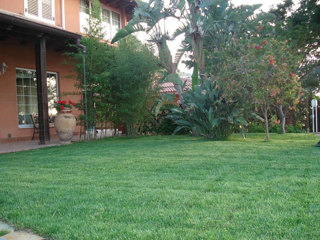 B&B Villa Di Giorgi Чефалу Екстериор снимка