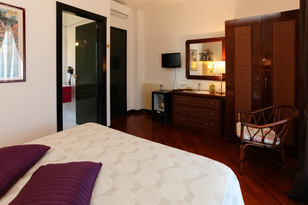 B&B Villa Di Giorgi Чефалу Екстериор снимка